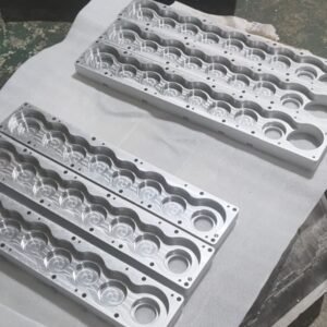 132 precision cnc machined aluminum parts